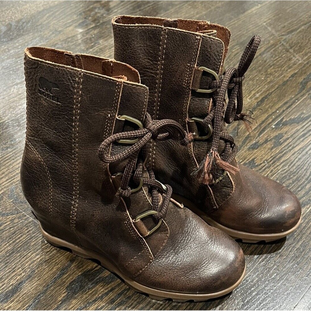 Women’s Sorel Brown Lace-Up Leather Wedge Boot